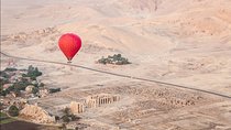 Sunrise Hot Air Balloon Ride in Luxor