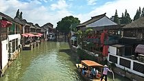 One Private Day Tour of Zhujiajiao and Seven Treasure Town