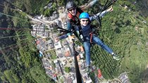 Flying Paragliding Over Medellín 