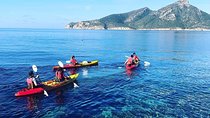 Explore the island of Dragonera by kayak and on foot