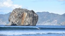 Witches Rock Surf Tour by Boat for ADVANCED surfers