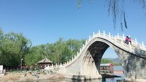 Private Layover Tour of Beijing City Highlights and Hutong with Lunch