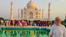 From Delhi: Taj Mahal, Agra Fort & Baby Taj with 5-Star Lunch