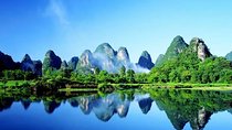 Private Overnight Guilin and Yangshuo Tour by Air from Chengdu