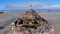 Best Private 12 hs tour to Mt. Saint Michel from Paris Hotel 