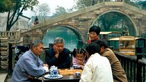 Half Day Private Tour to Wuzhen Water Town with Boat Ride from Hangzhou