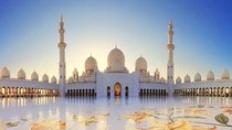 Private Sheikh Zayed Grand Mosque Tour with Transportation