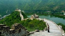 Private Huanghuacheng Great Wall Day Tour with Lunch