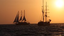 Santorini Volcanic Sunset Cruise