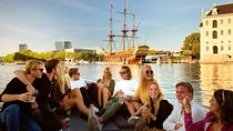 Amsterdam Private BBQ and Drinks Cruise With Onboard Chef 