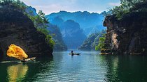 Discovery Day Tour to Yellow Dragon Cave,Baofeng Lake and Xibu Street