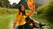 Ninh Binh Daily Tour: Hoa Lu - Am Tien Cave- Trang An boat ride