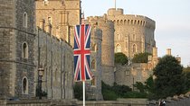 Windsor,Stonehenge & Winchester Luxurious Executive Vehicle Private Tour 