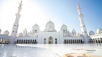 Abu Dhabi Mosque with Louvre and Qasr Al Watn