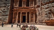 Private day trip to Petra from Amman with Hotel pick up