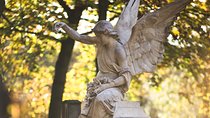 The Famous Graves of Père Lachaise - Self-Guided Audio Tour