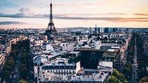 Paris Walking Tours: Discover Paris' Iconic Sites and Secret Spots