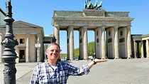 Group Walking Tour (1-20 people): 3 Hours Old-town, Brandenburg Gate and more...