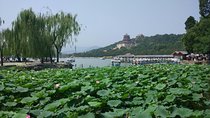 Private Day Tour: Summer Palace & Lunch at the Commune by the Great Wall