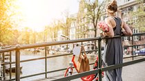 Amsterdam Private Walking Tour for Couples