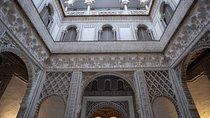 Tour in Alcazar with Entry Ticket