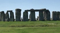 Salisbury Magna Carta Stonehenge and Bath Private Tour