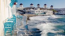 Walking tour of Mykonos with traditional food tasting