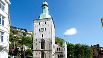 Bergen by car private tour with local food tasting