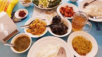 Yangon: Authentic Burmese Lunch Experience