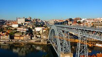 Private ONE WAY arrival OR departure transfer from/to Porto AIRPORT - CITY