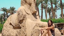 Private Guided Tour to Giza Pyramids, Sphinx, Memphis and Saqara From Cairo