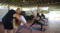 yoga class - Vinyasa Flow (wellness treatments Sri Lanka) 