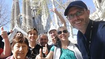 Sagrada Familia & Barcelona Small Group Tour with Hotel Pick-up