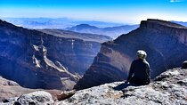 Oman Grand Canyon, Jebel Shams & Nizwa Full Day Tour