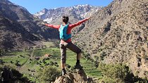 From Marrakech: 2 days Trek in Atlas Mountains Red Valley 
