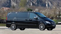 Private luxury Transfer from Athens airport to Athens 