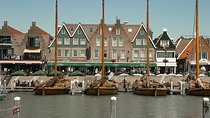 Private Day Trip Tour to Marken & Volendam with a local