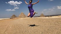 Vip Day Tour to Giza Pyramids, Sphinx, Gem Museum, and Lunch 