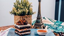 Paris Street Food Crawl (2 Hours Guided Food Tasting Experience)