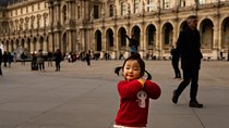 Paris for Kids & Toddlers Private Tour with a local 