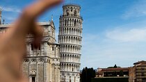 Touristic highlights of Pisa on a Private half day tour with a local