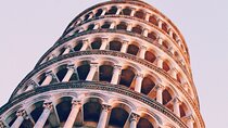 Touristic highlights of Pisa on a Private full day tour with a local