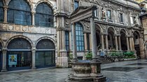 An Architectural insight of Milan on a Private Tour with a local