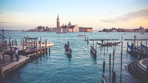 Touristic highlights of Venice on a Private half day tour with a local
