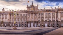 Touristic highlights of Madrid on a Private half day tour with a local