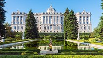 Royal Palace Skip-the-Line Ticket and Guided Tour in Madrid