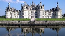 Day Trip: Paris to Loire Valley Castles - (champagne on board)