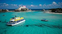 Isla Mujeres Unlimited Catamaran with Transportation from Cancun