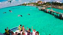 Couples Price Party at Isla Mujeres Unlimited! From Cancun