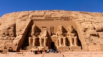 Trip to Abu Simbel by Coach 